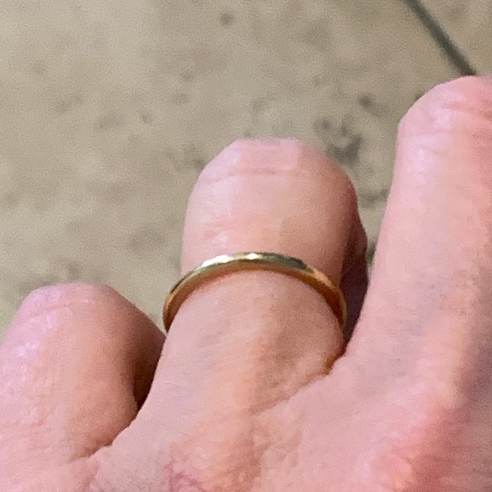 Ring - Picture 3 of 4